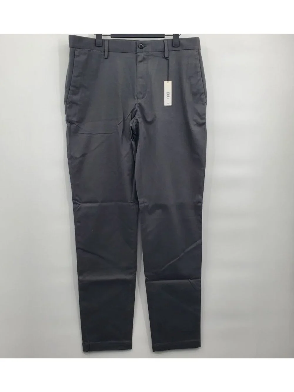 Banana Republic Athletic Rapid Movement Chino Pants Men Size 33 x 34 NWT